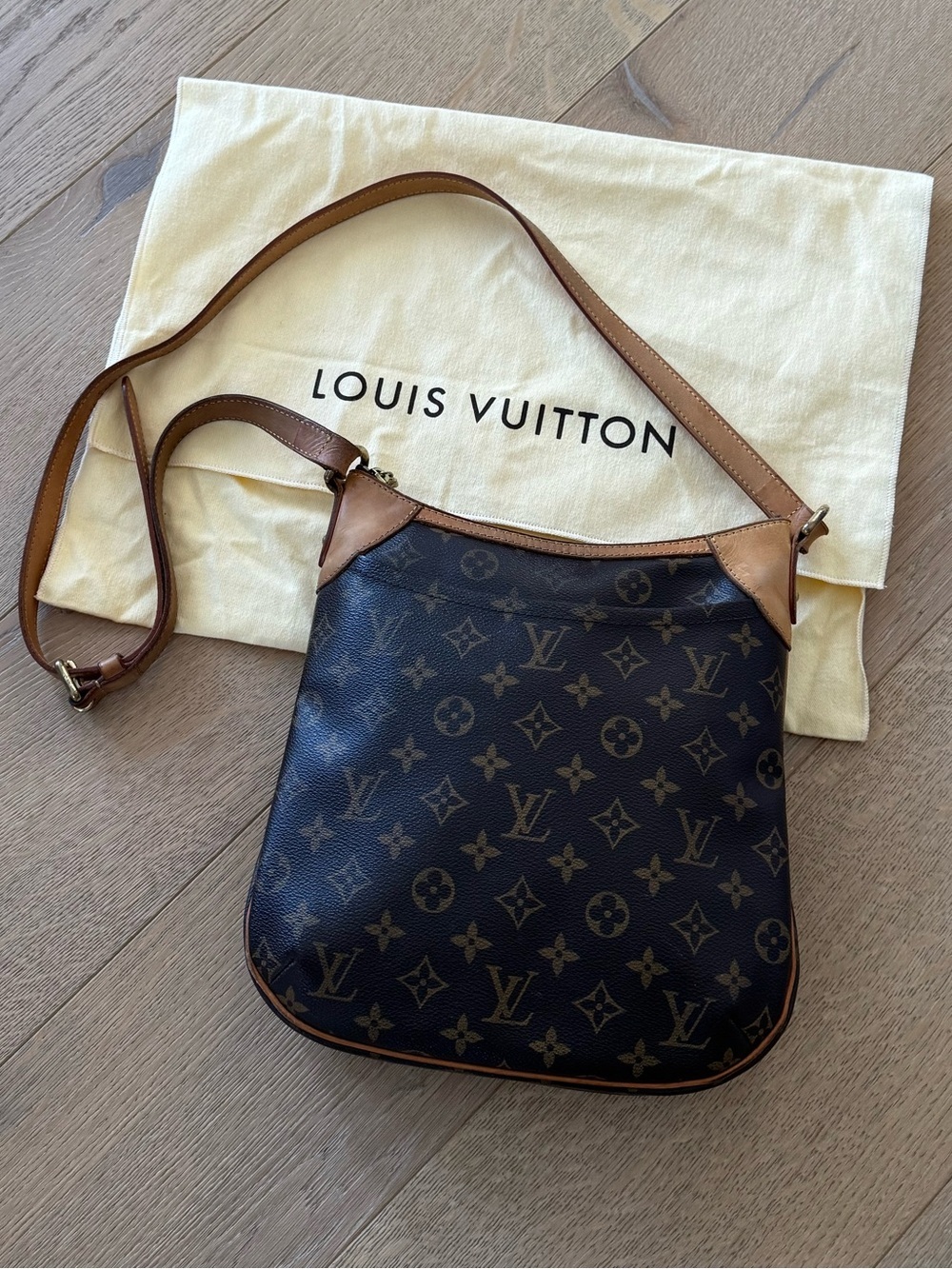 Vintage Louis Vuitton Odeon PM crossbody